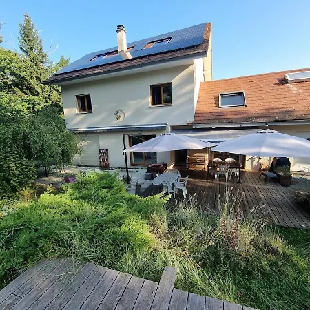 Maison En Montagne Avec Piscine L'été