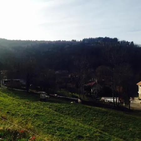 Maison En Montagne Avec Piscine L'été *